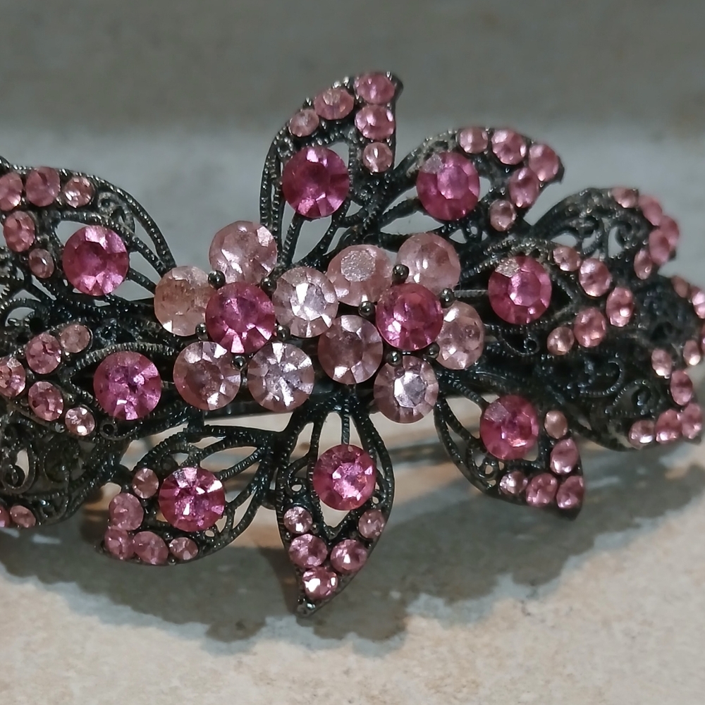 90s Y2K Flower Jewel Barrette. Colors Bashfull&Blush Also Known As Pink And Pink